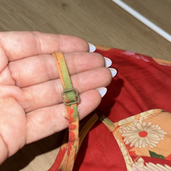 ‼️HOLD‼️🌹Delilah slip dress S🌹 - Picture 9 of 11